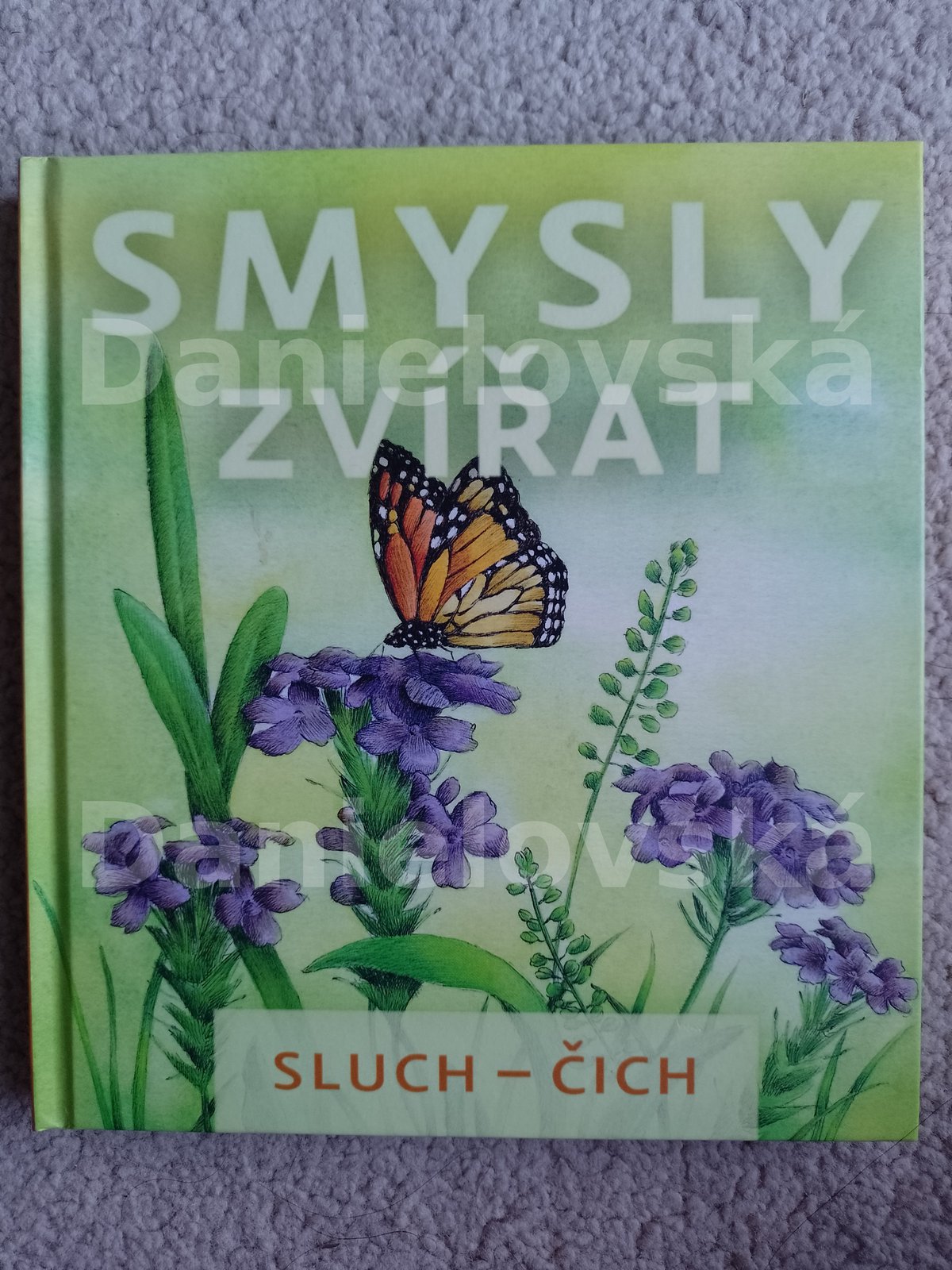 Smysly zvířat I. - sluch, čich, obálka